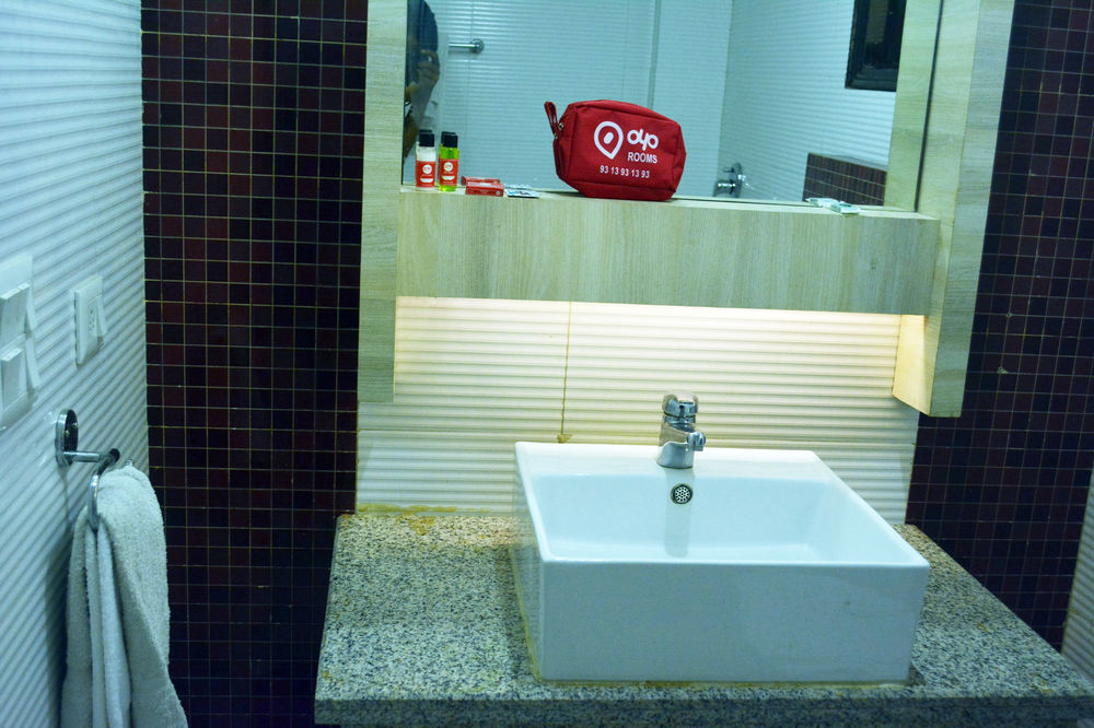 Oyo 464 Lotus Palace 3*